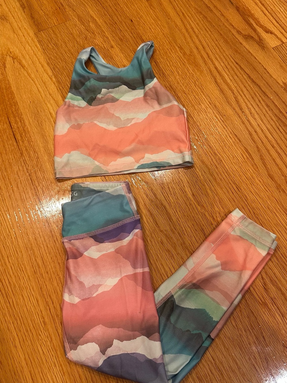 DSG Coral Pink & Teal Cloud-Print Leggings with Crop sports Top